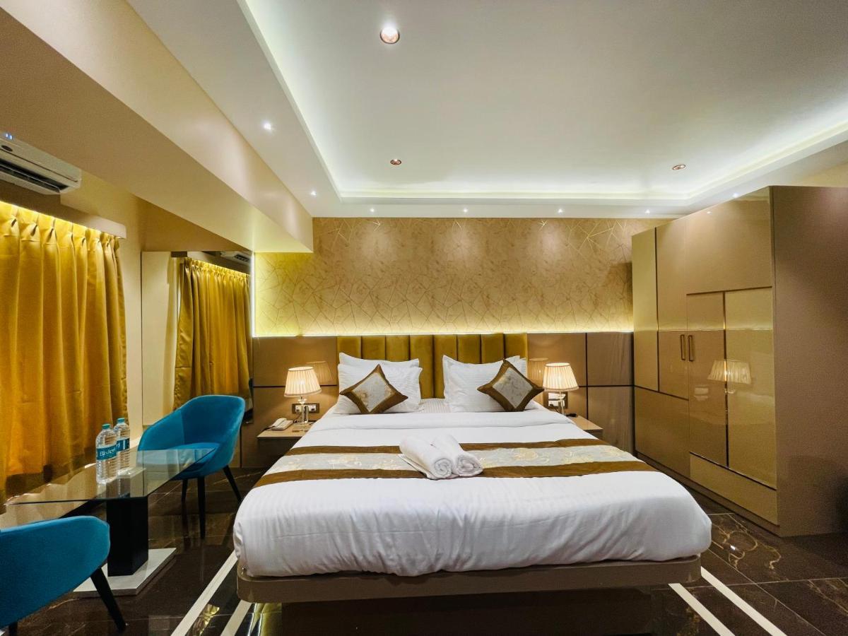 Home2 Renaissance Club Bombaj Zewnętrze zdjęcie