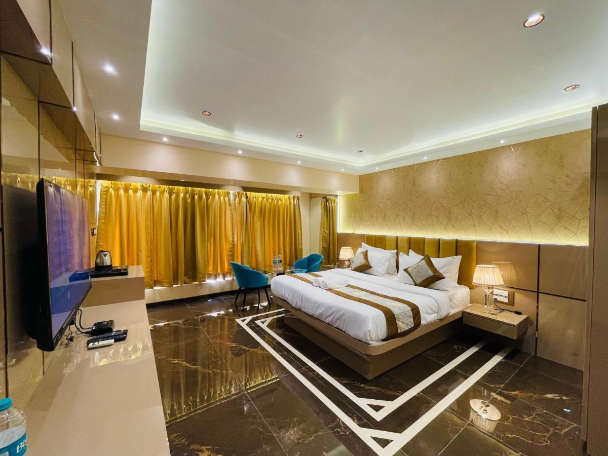 Home2 Renaissance Club Bombaj Zewnętrze zdjęcie