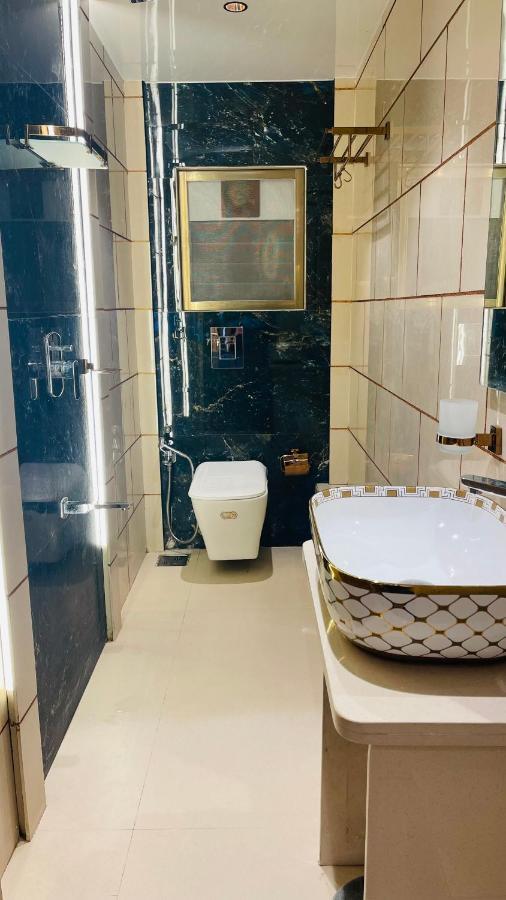 Home2 Renaissance Club Bombaj Zewnętrze zdjęcie