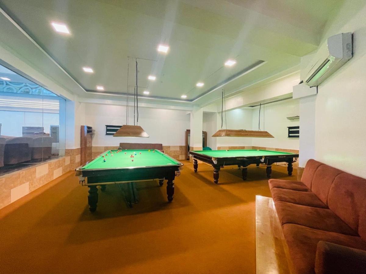 Home2 Renaissance Club Bombaj Zewnętrze zdjęcie