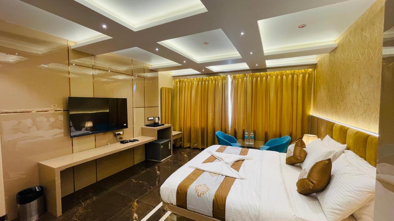 Home2 Renaissance Club Bombaj Zewnętrze zdjęcie