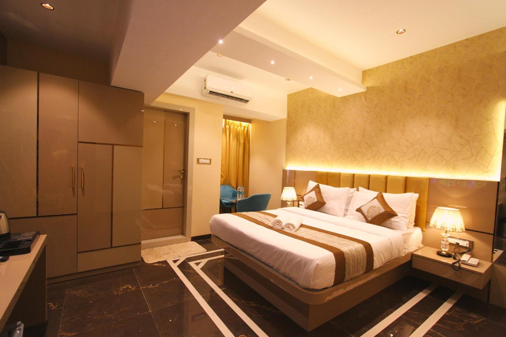Home2 Renaissance Club Bombaj Zewnętrze zdjęcie