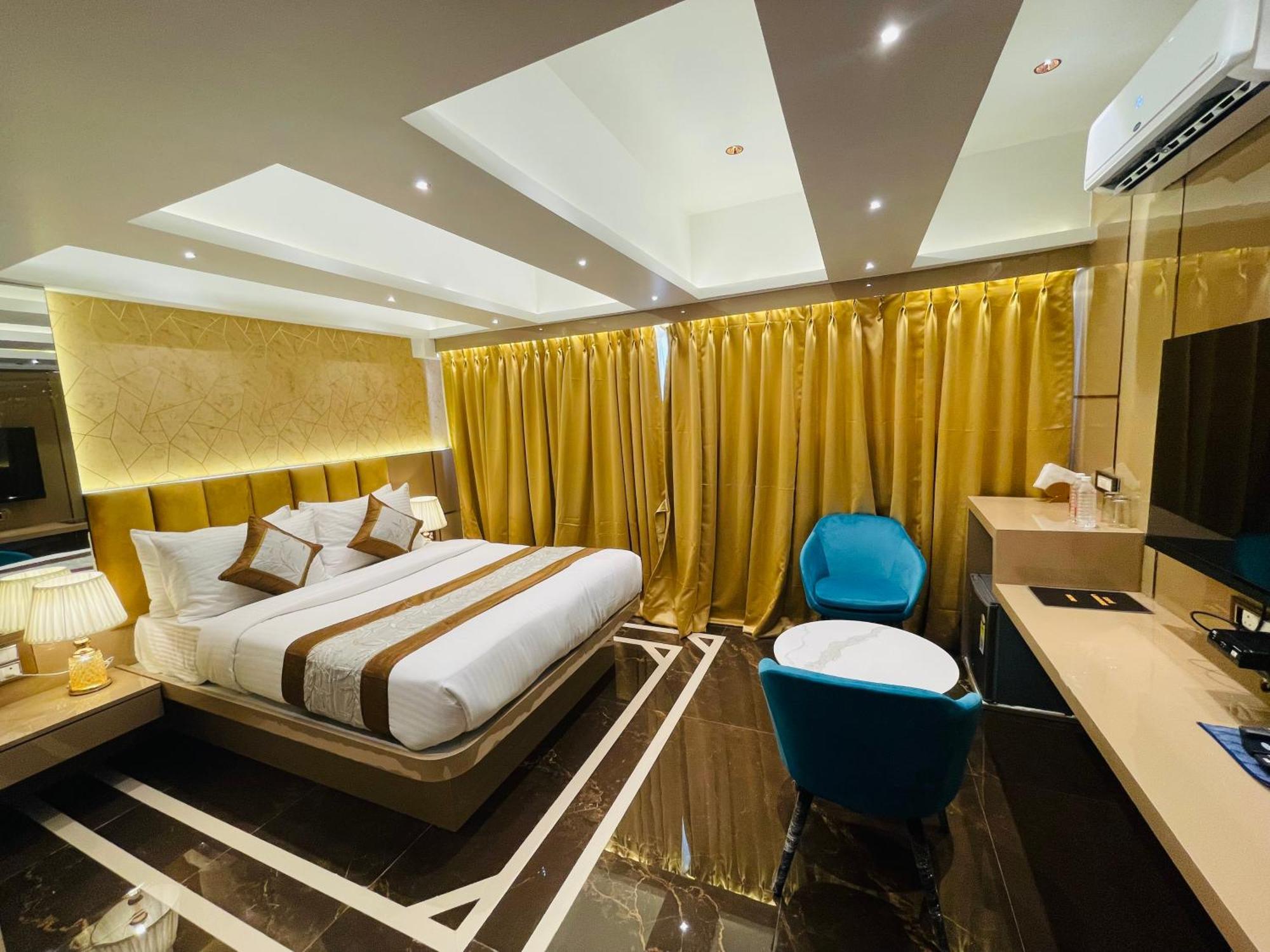 Home2 Renaissance Club Bombaj Zewnętrze zdjęcie